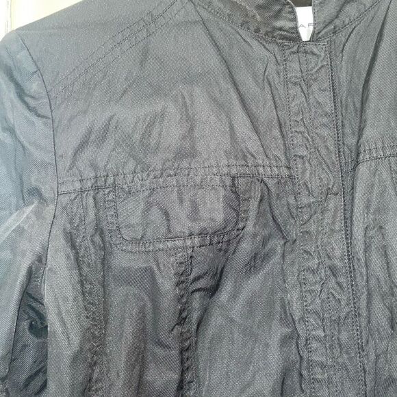 Tahari women’s black long sleeve motorcycle jacket front button collarless - Picture 6 of 12